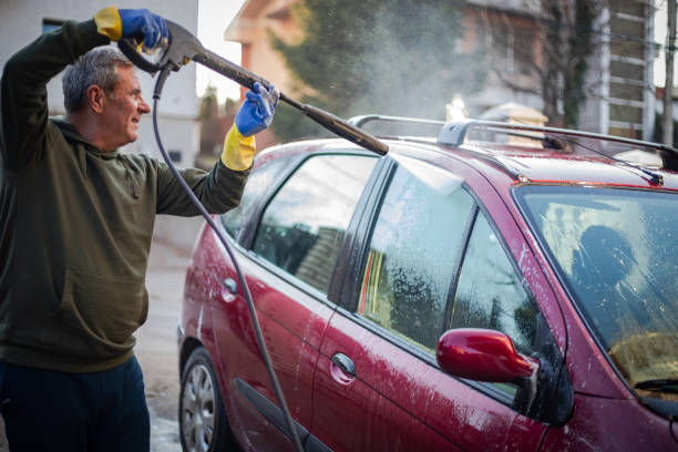 Best Concrete Pressure Washing  in Racine, WI
